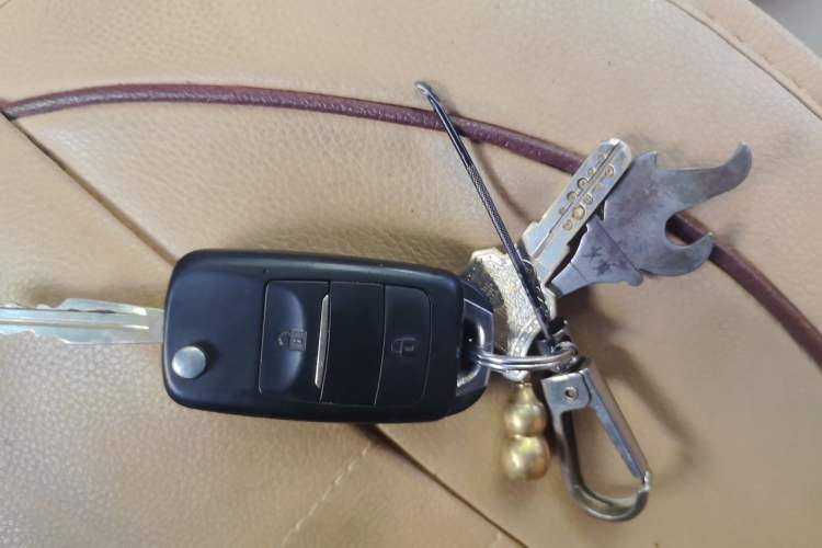 Used CHANGAN KUAYUE Xing V5 2021 1.6L Jinbao Edition Luxury Version DAM16KR Vehicle Key