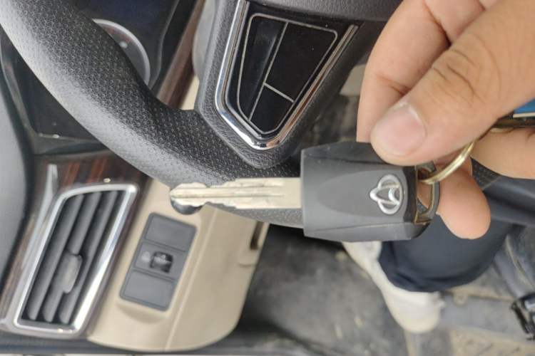 Used CHANGAN KUAYUE Xing V5 2021 1.5L Fortune-Attracting Edition Comfort Model JL473QH Vehicle Key