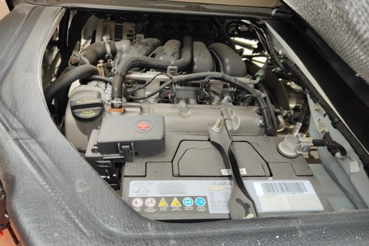 Used CHANGAN KUAYUE Xing V5 2022 1.5L Comfort-Grade 5-7 Seater Passenger Vehicle JL473QH Engine Bay
