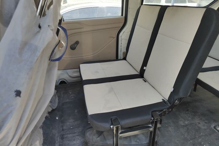 Used CHANGAN KUAYUE Xing V5 2022 1.5L Enjoyment Model 5-7 Seater Passenger Vehicle JL473QH Left Rear Seat