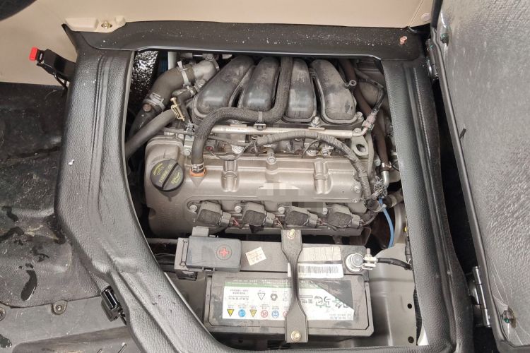Used CHANGAN KUAYUE Xing V5 2022 1.5L Enjoyment Model 5-7 Seater Passenger Vehicle JL473QH Engine Bay