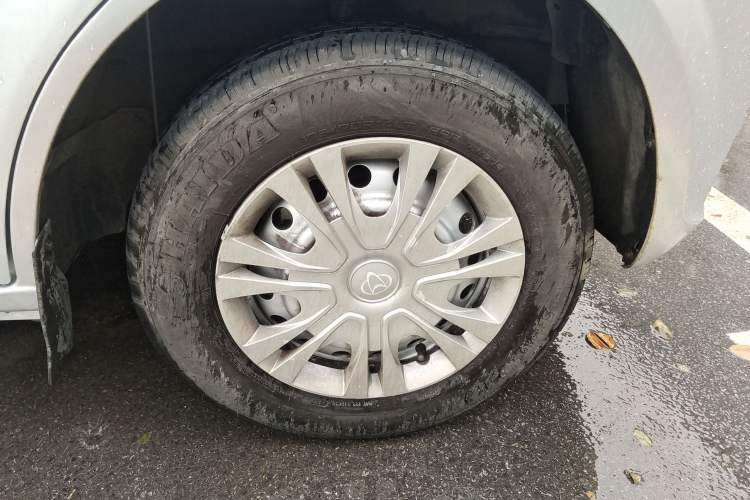 Used CHANGAN KUAYUE Xing V5 2022 1.5L Enjoyment Model 5-7 Seater Passenger Vehicle JL473QH Right Front Wheel Hub