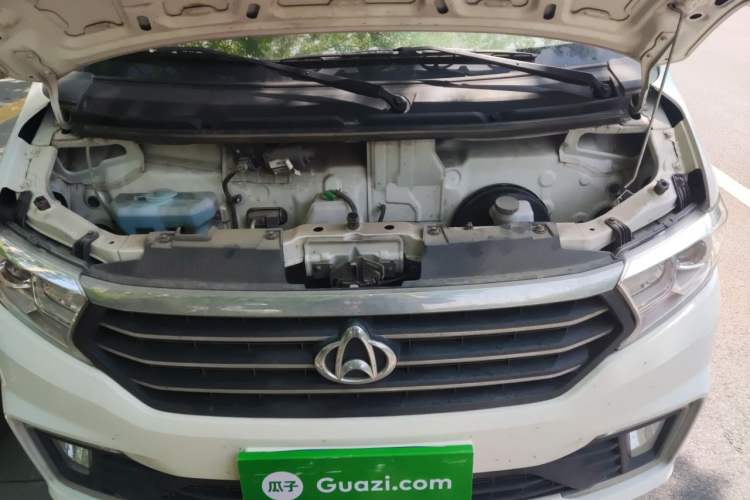 Used CHANGAN KUAYUE Xing V5 2022 1.5L Luxury 5-7 Seater Passenger Vehicle JL473QH Engine Bay
