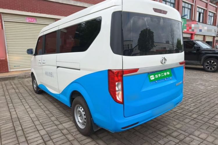Used CHANGAN KUAYUE Xing V5 2022 1.5L Comfort-Grade 5-7 Seater Passenger Vehicle JL473QH Exterior 2