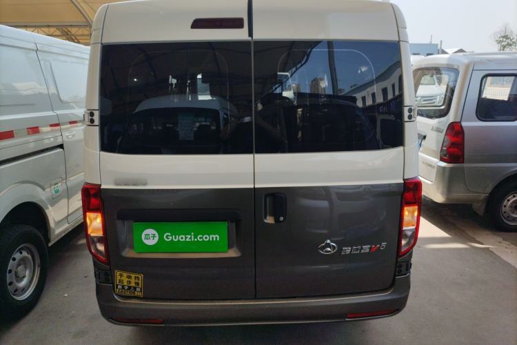 Used CHANGAN KUAYUE Xing V5 2022 1.5L Comfort-Grade 5-7 Seater Passenger Vehicle JL473QH Exterior 4