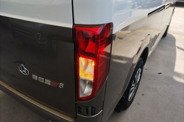 Used CHANGAN KUAYUE Xing V5 2022 1.5L Comfort-Grade 5-7 Seater Passenger Vehicle JL473QH Exterior 6
