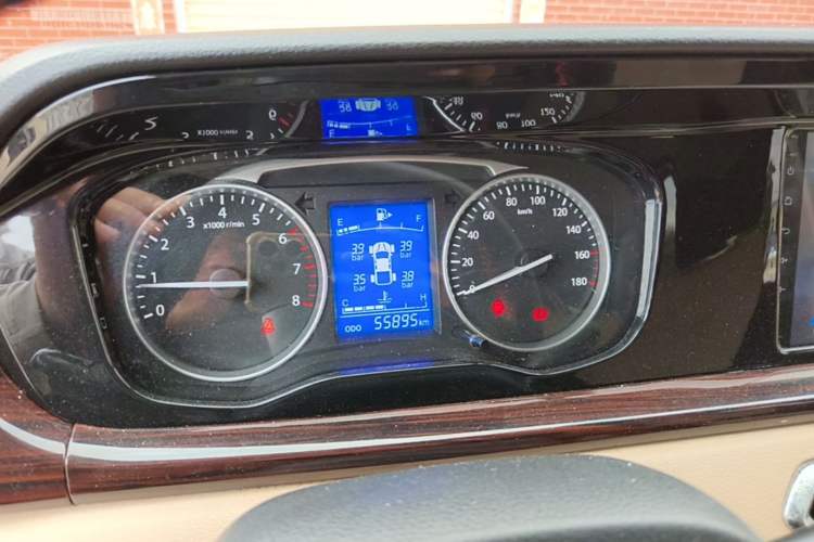 Used CHANGAN KUAYUE Xing V5 2022 1.5L Comfort-Grade 5-7 Seater Passenger Vehicle JL473QH Instrument Cluster