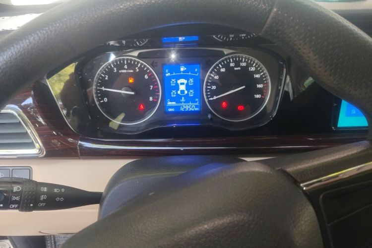 Used CHANGAN KUAYUE Xing V5 2022 1.5L Comfort-Grade 5-7 Seater Passenger Vehicle JL473QH Instrument Cluster