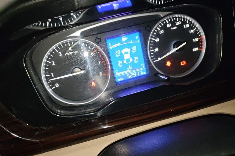 Used CHANGAN KUAYUE Xing V5 2022 1.5L Luxury 5-7 Seater Passenger Vehicle JL473QH Odometer Close Up