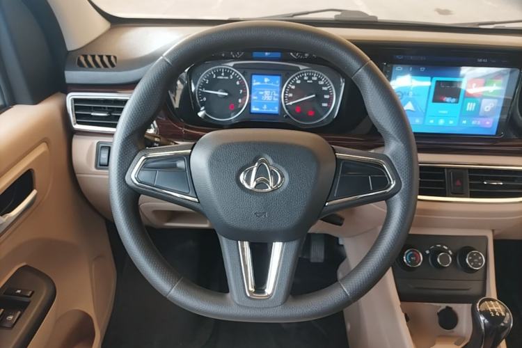 Used CHANGAN KUAYUE Xing V5 2022 1.5L Comfort-Grade 5-7 Seater Passenger Vehicle JL473QH Steering Wheel