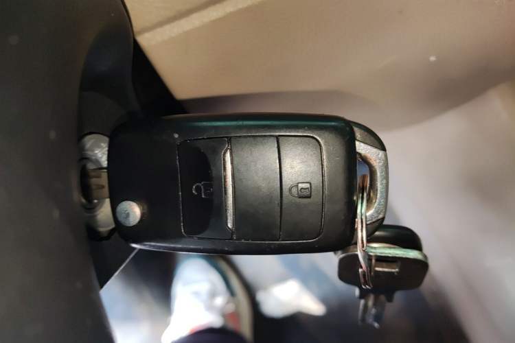 Used CHANGAN KUAYUE Xing V5 2022 1.5L Luxury 5-7 Seater Passenger Vehicle JL473QH Vehicle Key