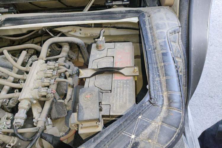 Used CHANGAN KUAYUE Xing V5  Engine Bay Left