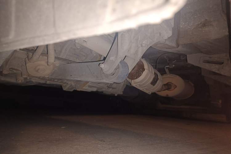 Used CHANGAN KUAYUE Xing V5  Chassis Front Left