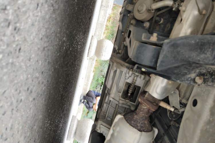 Used CHANGAN KUAYUE Xing V5  Chassis Front Left