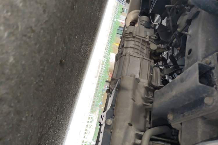 Used CHANGAN KUAYUE Xing V5  Chassis Front Right