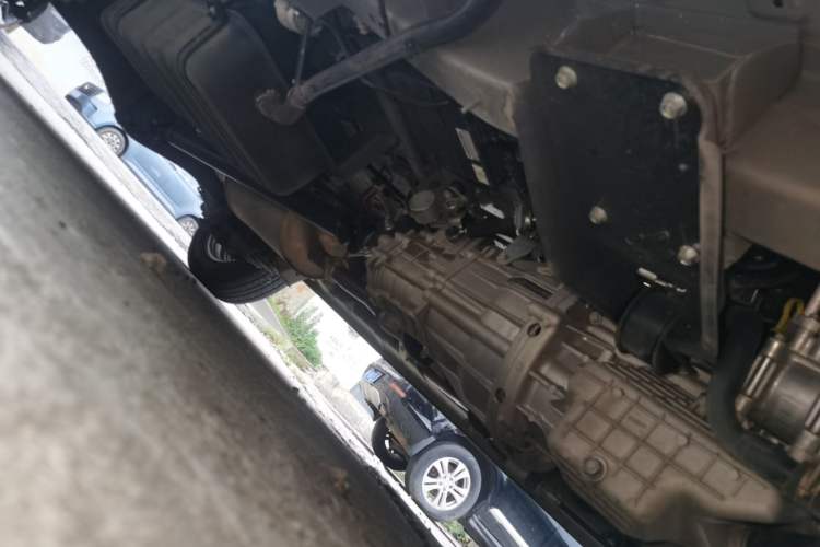 Used CHANGAN KUAYUE Xing V5 2026 Model 1.5L Comfort 2-Seater Van Chassis Front Right