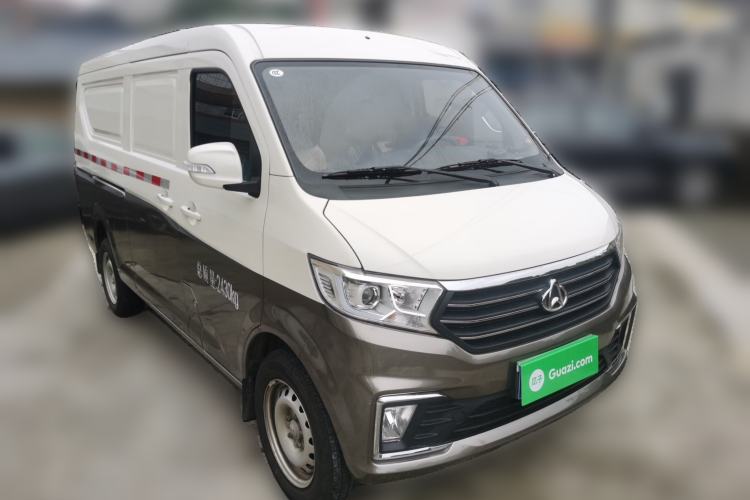 Used CHANGAN KUAYUE Xing V5 2026 Model 1.5L Comfort 2-Seater Van Front Right 45 Deg