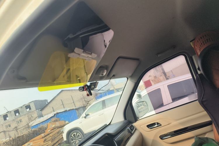 Used CHANGAN KUAYUE Xing V5 EV 2021 Luxury Edition 2-Seat Van with Lingdian System Headliner