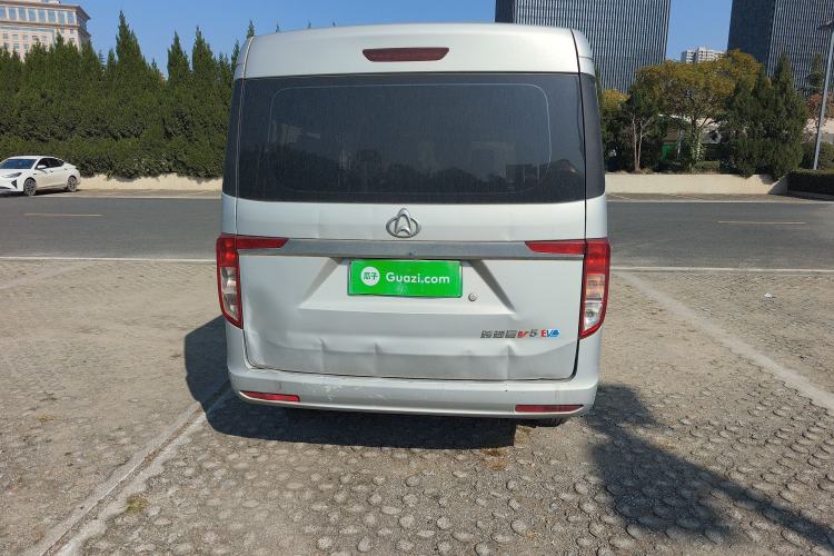 Used CHANGAN KUAYUE Xing V5 EV 2021 Luxury 6-Seater Passenger Bus with Lingdian System Exterior 4