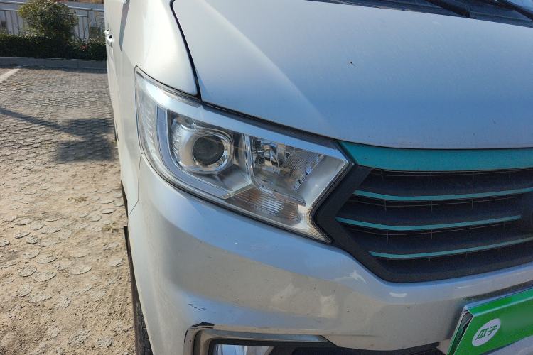 Used CHANGAN KUAYUE Xing V5 EV 2021 Luxury 6-Seater Passenger Bus with Lingdian System Exterior 6