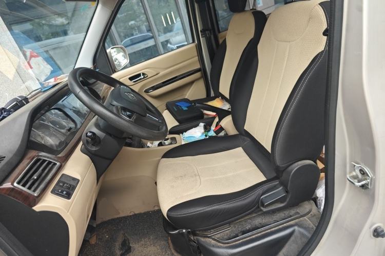 Used CHANGAN KUAYUE Xing V5 EV 2021 Luxury 7-Seater Passenger Van with Lingdian System Left Front Seat