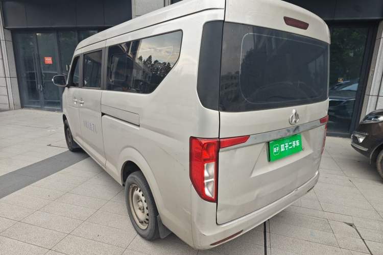 Used CHANGAN KUAYUE Xing V5 EV 2021 Luxury 7-Seater Passenger Van with Lingdian System Rear Left 45 Deg