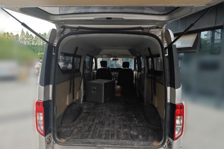 Used CHANGAN KUAYUE Xing V5 EV 2021 Luxury 7-Seater Passenger Van with Lingdian System Trunk