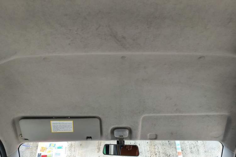 Used CHANGAN KUAYUE Xing V5 EV 2022 6-Seater Passenger Vehicle Headliner