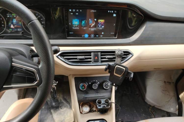 Used CHANGAN KUAYUE Xing V5 EV  Audio And AC Panel