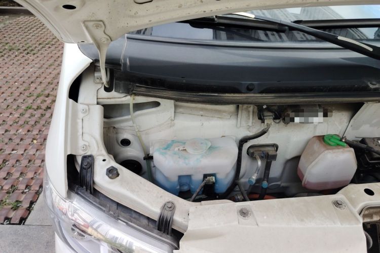 Used CHANGAN KUAYUE Xing V5 EV  Engine Bay Right