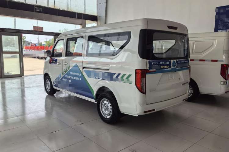 Used CHANGAN KUAYUE Xing V5 EV 2024 Luxury Model 6-Seater Hatchback Exterior 4