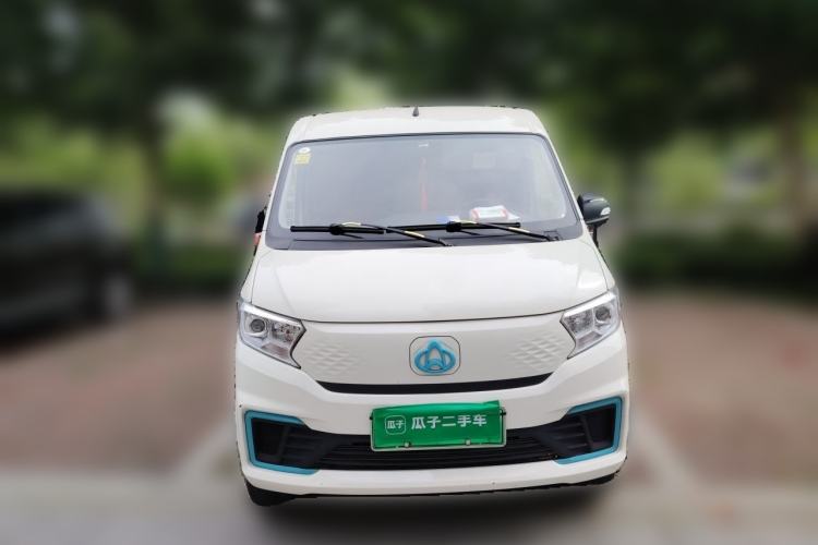 Used CHANGAN KUAYUE Xing V5 EV  Front