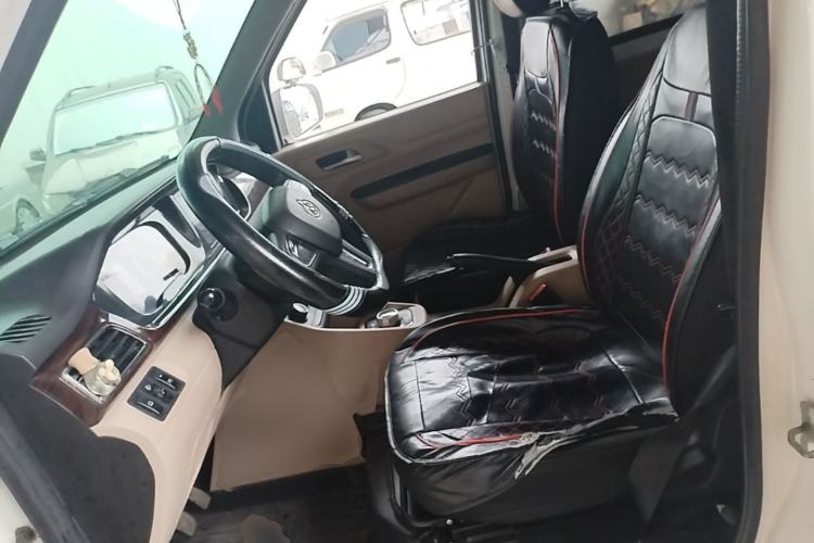 Used CHANGAN KUAYUE Xing V5 EV 2024 Smart Edition 6-Seater Side-Hinged Doors Left Front Seat
