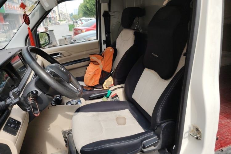 Used CHANGAN KUAYUE Xing V5 EV  Left Front Seat