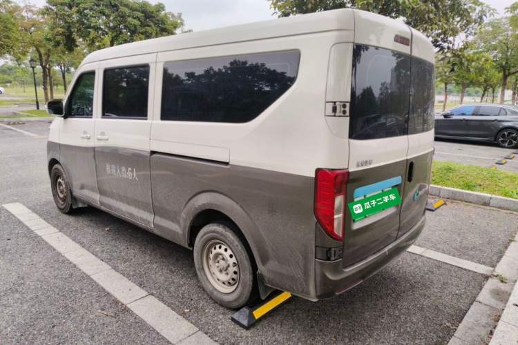 Used CHANGAN KUAYUE Xing V5 EV 2024 Luxury Model 6-Seater Gullwing Doors Rear Left 45 Deg