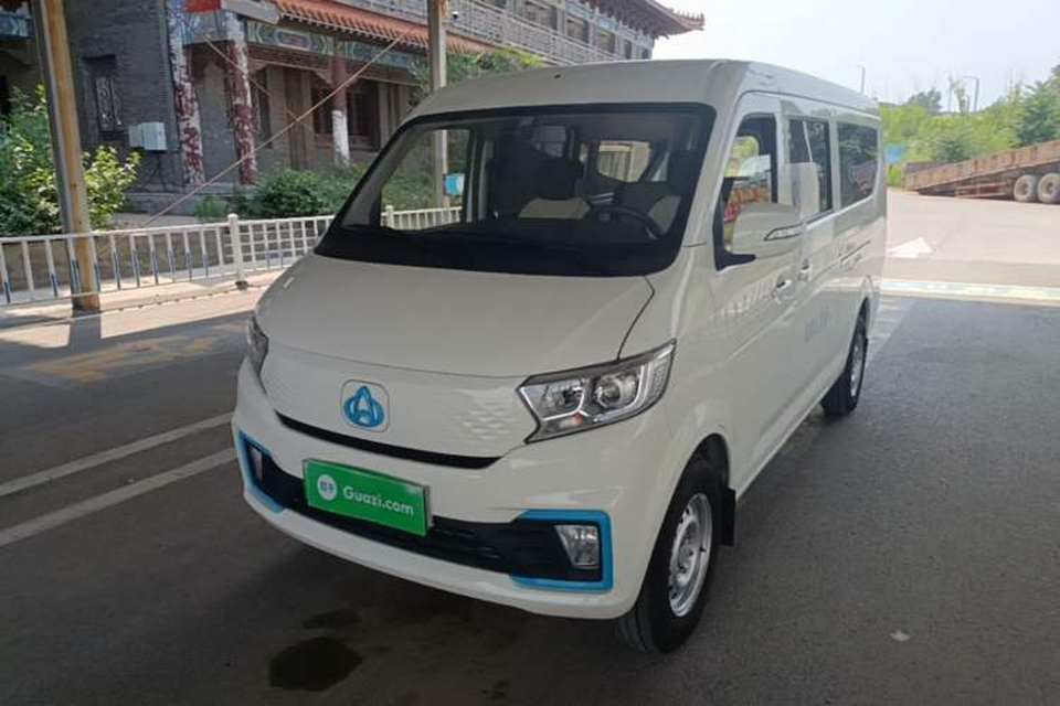 CHANGAN KUAYUE Kuayue Xing V5 EV 2025