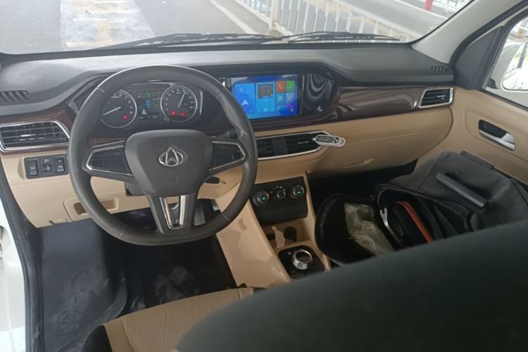 Used CHANGAN KUAYUE Xing V5 EV 2025 Model Smart-Enjoy Bus, 6 Seats, CATL Center Console