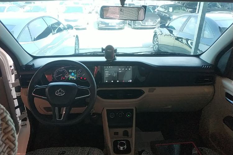 Used CHANGAN KUAYUE Xing V5 EV 2025 Model Smart-Enjoy Bus, 6 Seats, CATL Center Console