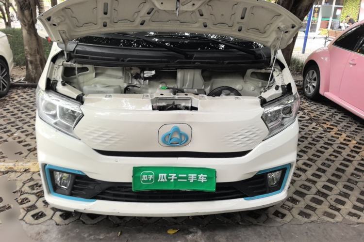 Used CHANGAN KUAYUE Xing V5 EV 2025 Model Luxury Bus, 6 Seats, CATL Engine Bay