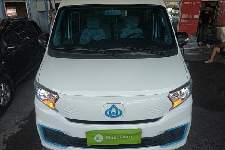 Used CHANGAN KUAYUE Xing V5 EV 2025 Model Smart-Enjoy Bus, 6 Seats, CATL Front