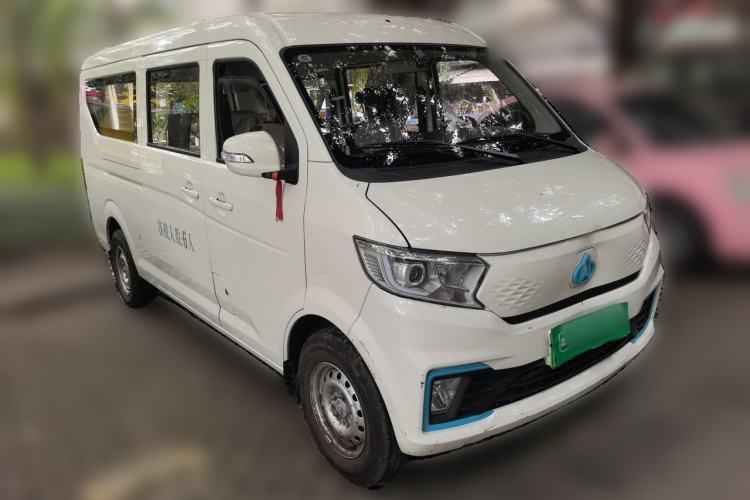 Used CHANGAN KUAYUE Xing V5 EV 2025 Model Luxury Bus, 6 Seats, CATL Front Right 45 Deg