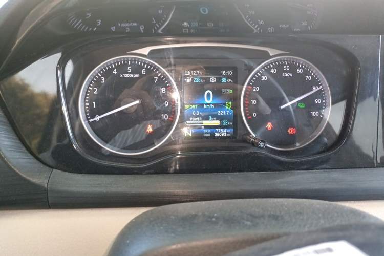 Used CHANGAN KUAYUE Xing V5 EV 2025 Model Smart-Enjoy Bus, 6 Seats, CATL Instrument Cluster