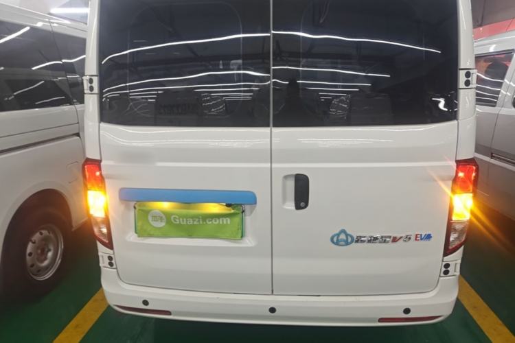 Used CHANGAN KUAYUE Xing V5 EV 2025 Model Luxury Bus, 6 Seats, CATL Rear