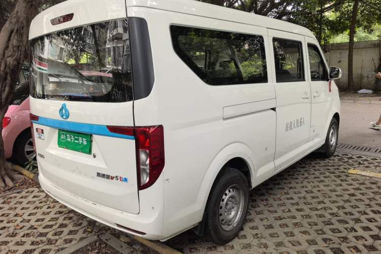 Used CHANGAN KUAYUE Xing V5 EV 2025 Model Luxury Bus, 6 Seats, CATL Rear Right 45 Deg