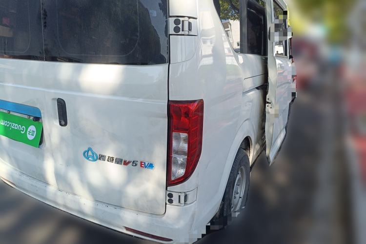 Used CHANGAN KUAYUE Xing V5 EV 2025 Model Smart-Enjoy Bus, 6 Seats, CATL Rear Right 45 Deg