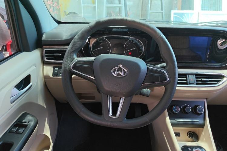 Used CHANGAN KUAYUE Xing V5 EV 2025 Model Luxury Bus, 6 Seats, CATL Steering Wheel