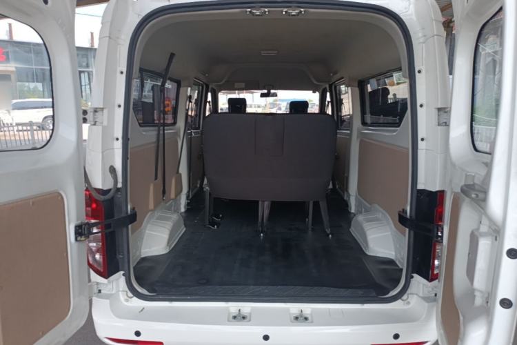 Used CHANGAN KUAYUE Xing V5 EV 2025 Model Smart-Enjoy Bus, 6 Seats, CATL Trunk