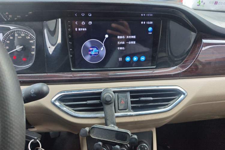 Used CHANGAN KUAYUE Xing V7 2022 1.6L Gasoline Comfort Version 2-Seat Dual-Side Doors DAM16KR Audio And AC Panel