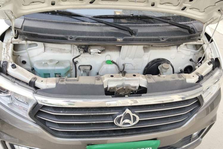 Used CHANGAN KUAYUE Xing V7 2022 1.6L Gasoline Comfort Version 2-Seat Dual-Side Doors DAM16KR Engine Bay