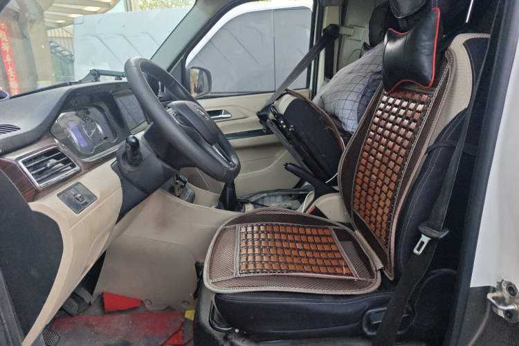 Used CHANGAN KUAYUE Xing V7 2022 1.6L Gasoline Comfort Version 2-Seat Dual-Side Doors DAM16KR Left Front Seat